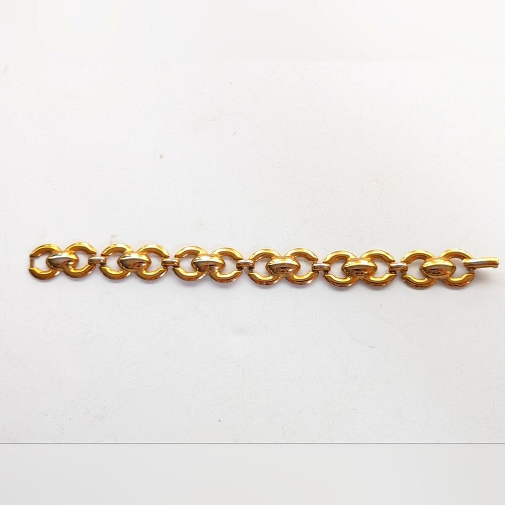 Vintage Estate Gold Tone Interlocking Link layering Classic Bracelet
